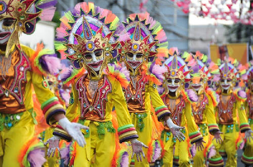carnival masskara, lễ hội, lễ hội philippines, masskara, carnival rực rỡ nhất châu á