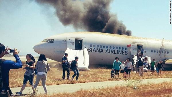 Dân Trung Quốc phẫn nộ vì chuyến bay gặp nạn cuả Asiana Airlines