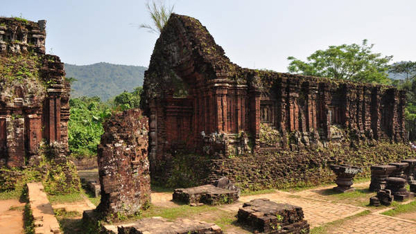 du lịch chiang mai, luang prabang, swedagon, thành cổ ayutthaya, yogyakarta, đền angkor, đền kek lok si, thánh địa mỹ sơn lọt top 10 tổ hợp đền đẹp nhất đông nam á