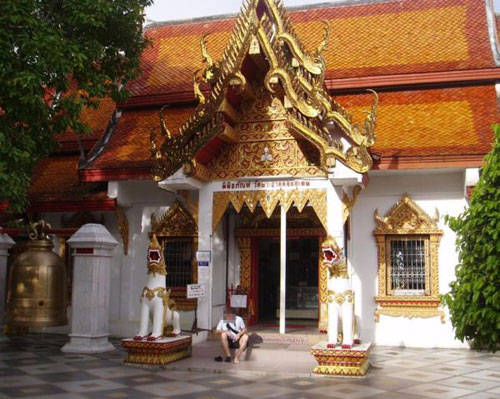 du lịch chiang mai, luang prabang, swedagon, thành cổ ayutthaya, yogyakarta, đền angkor, đền kek lok si, thánh địa mỹ sơn lọt top 10 tổ hợp đền đẹp nhất đông nam á