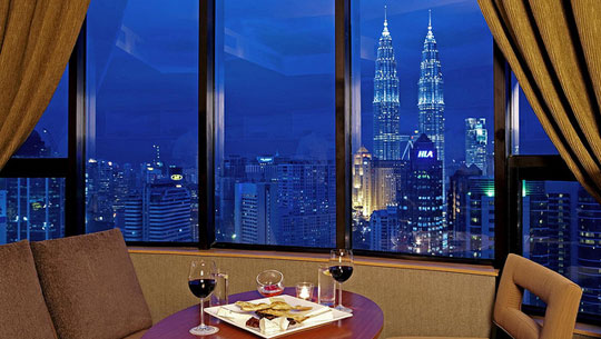 asia hotel huế, du lịch huế, khách sạn đẹp, singapore, swissotel the stamford, khách sạn asian huế lọt top 5 khách sạn có vị trí đẹp nhất châu á