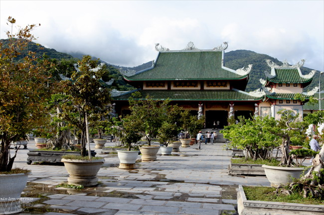chùa linh ứng, du lịch ngày xuân, du lịch tâm linh, du lịch đà nẵng, thăm chùa linh ứng ngày đầu năm