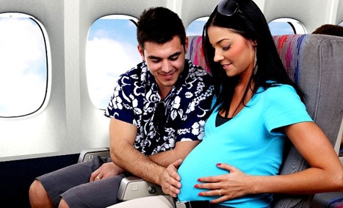 kinh nghiệm đi máy bay khi mang thai, trọn bộ kinh nghiệm đi máy bay khi mang thai an toàn cho mẹ bầu