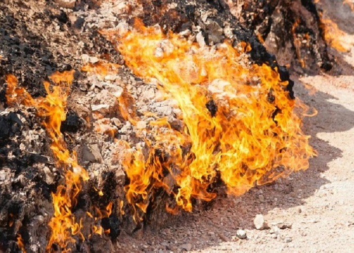 Những ngọn lửa không tắt ở Azerbaijan, 'Hỏa Diệm Sơn' hóa ra còn có ở Tây Á!