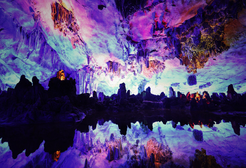 sửng sốt trước 10 hang động đẹp nhất thế giới