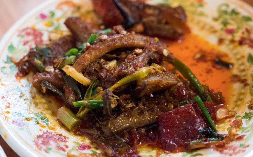 jasha maru và hàng loạt những món ăn nổi tiếng tại bhutan làm say lòng thực khách