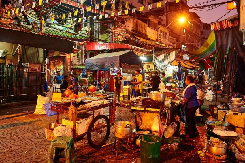 ‘Càn quét’ 6 khu phố ẩm thực nổi tiếng nhất Bangkok