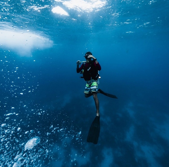 great blue hole, khám phá kỳ quan dưới đại dương great blue hole trên vùng biển caribe