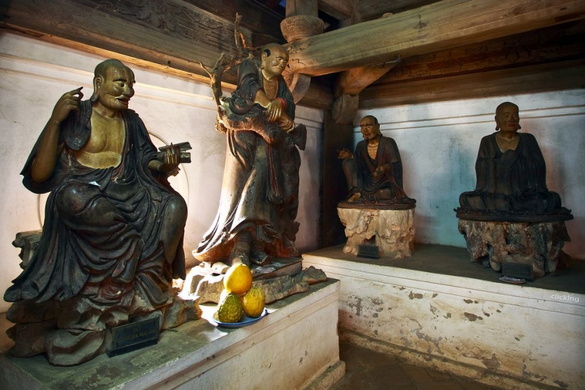 lễ hội chùa thầy, nét đẹp và văn hóa của chùa việt nam