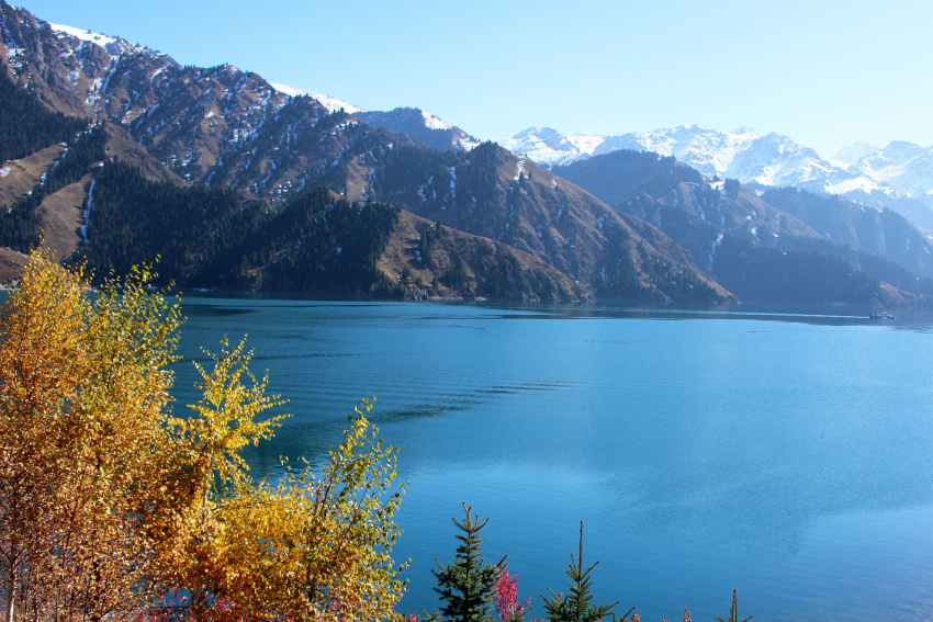 những hồ nước đẹp nhất tại trung quốc bạn nên khám phá