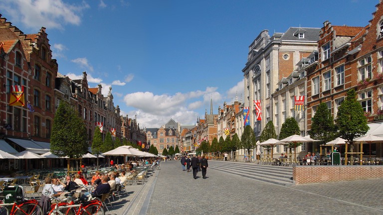 Thưởng lãm vẻ đẹp cổ kính của thành phố Leuven, Bỉ