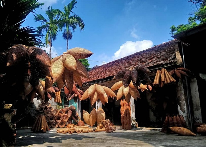 làng nghề truyền thống việt nam, đi thăm những làng nghề truyền thống việt nam có tuổi đời trăm năm, nổi tiếng khắp trong và ngoài nước