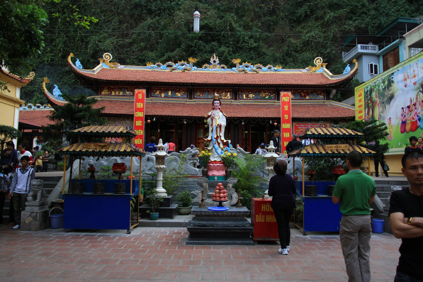 điểm danh 6 ngôi chùa nổi tiếng nhất tại quảng ninh cho dịp đầu xuân
