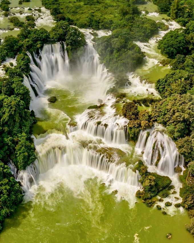 thác nước nổi tiếng trên thế giới, check in những thác nước nổi tiếng trên thế giới, có cả tuyệt tác thác bản giốc của việt nam