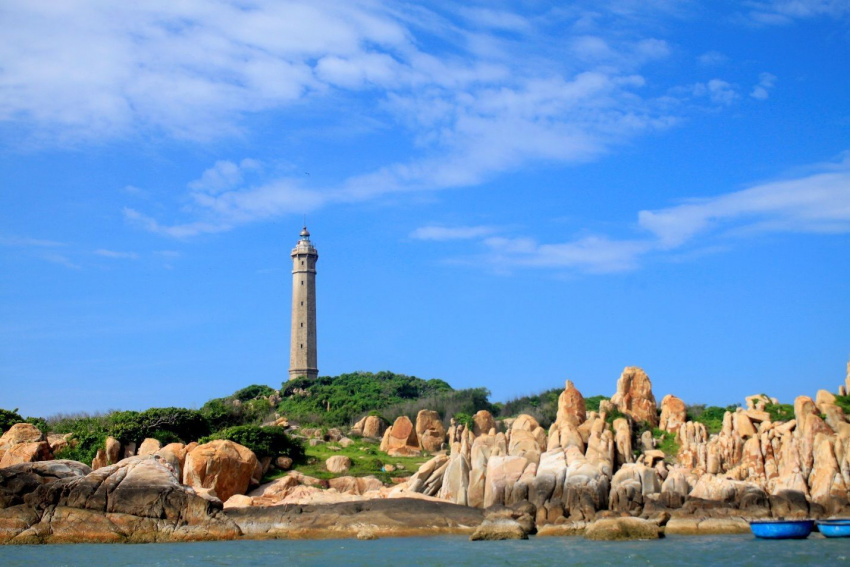 Ngọn hải đăng cổ nhất Đông Nam Á ở Bình Thuận