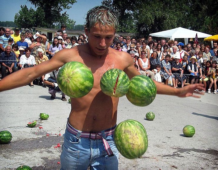 ‘Quẩy hết mình’ ở những lễ hội trái cây trên thế giới vô cùng độc đáo