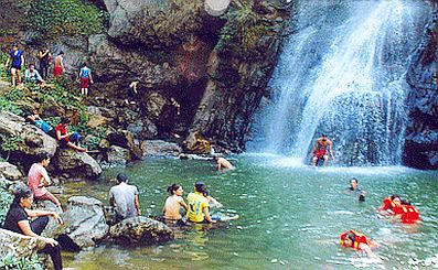 Yên Bái - Vẻ đẹp hoang sơ của thác Kiên Thành