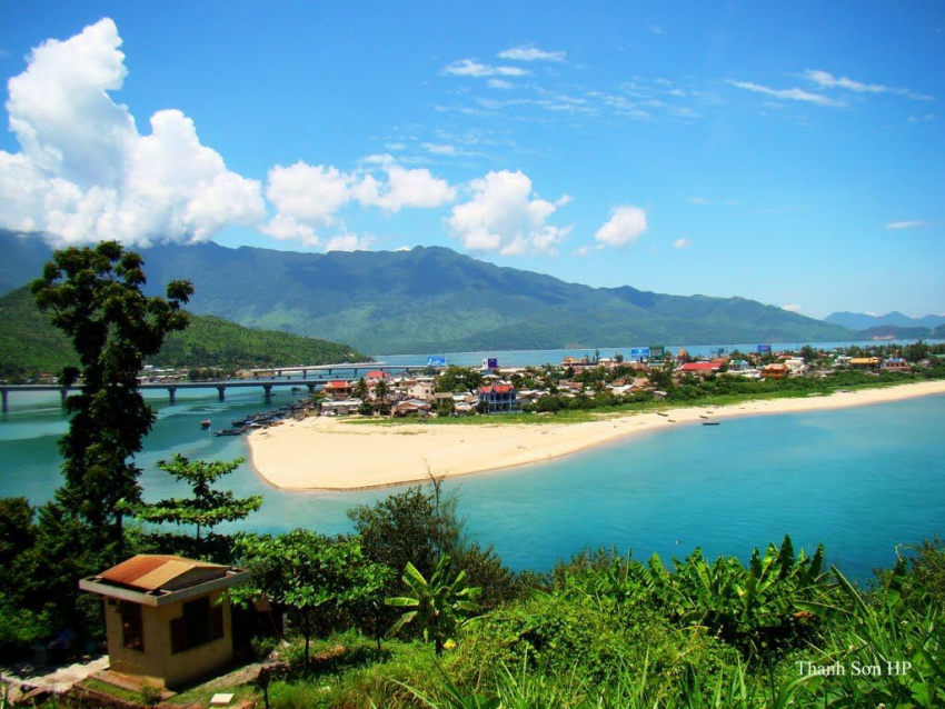Điểm danh những bãi biển đẹp nhất Đà Nẵng