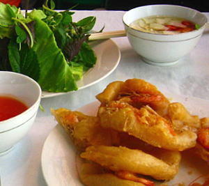 Món ngon Hà Nội - Bánh tôm Hồ Tây