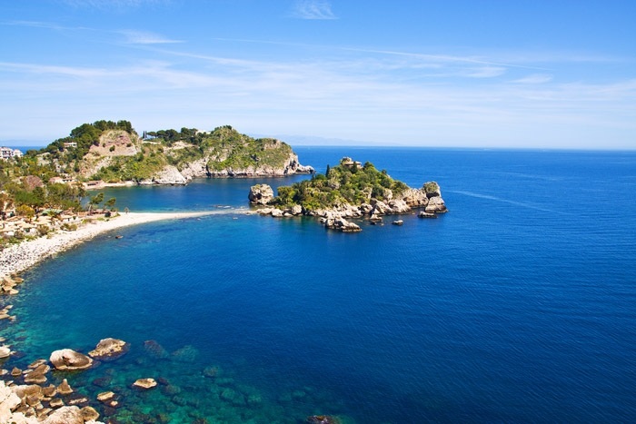 Đi du lịch Ý thì đừng bỏ qua những bãi biển đẹp nhất tại Ý này nhé