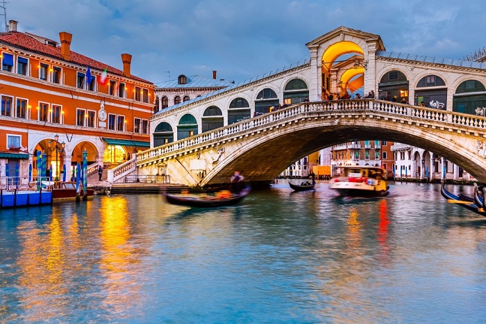 Tất tần tật kinh nghiệm đi lại ở Venice mà bạn nên biết