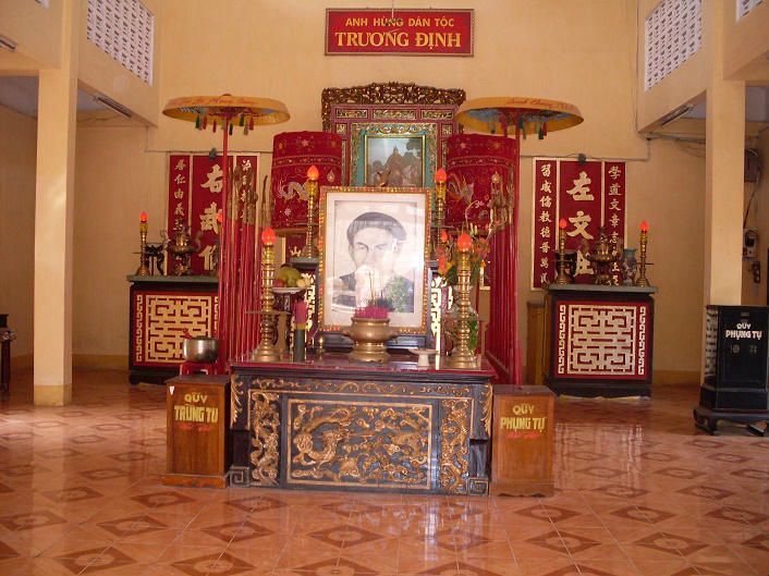 Nghi lễ tôn nghiêm trong lễ thờ Trương Định
