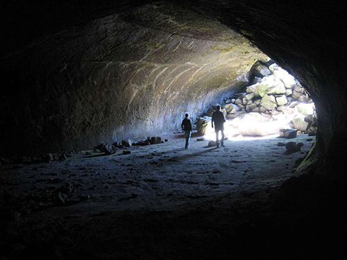 du lịch đồng nai, hang dơi, hang động đẹp, khám phá đồng nai, núi ở đồng nai phát hiện hang dung nham dài nhất đông nam á