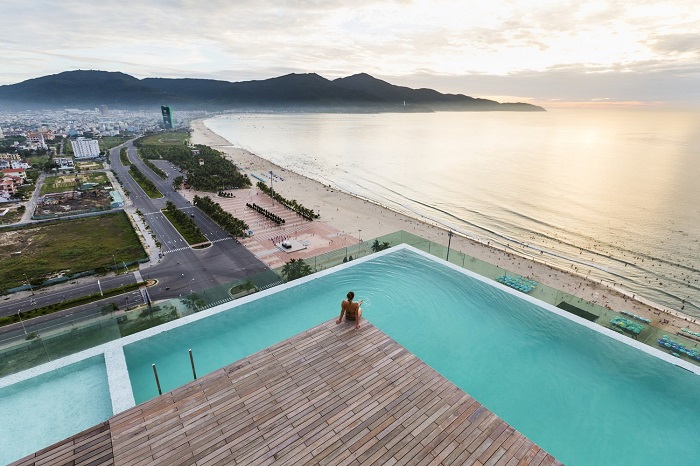 Top khách sạn 4 sao Đà Nẵng hướng biển view cực chất