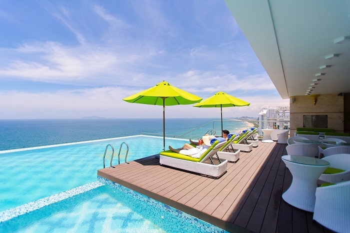 top khách sạn 4 sao đà nẵng hướng biển view cực chất