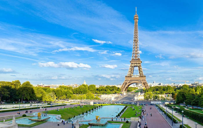 những nơi nhất định phải đến khi du lịch paris