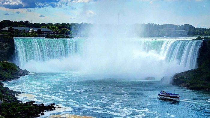 Ngắm nhìn vẻ đẹp của dòng thác Niagara hùng vĩ