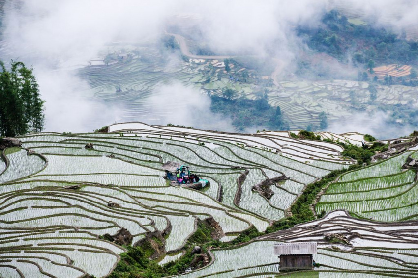 du lịch lào cai, du lịch y tý, khám phá lào cai, y tý, khám phá y tý - bản làng trong mây