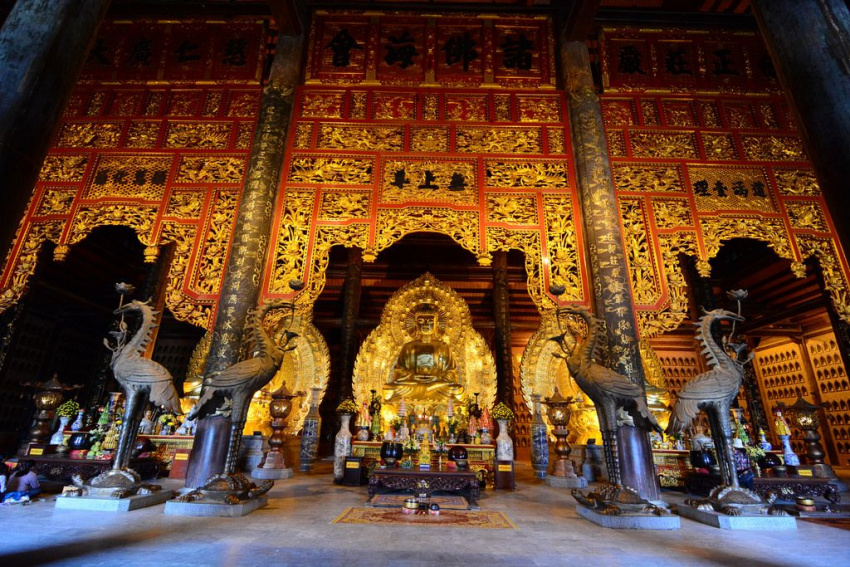 chùa bái đính, công trình phật giáo, du lịch tâm linh, khám phá việt nam, kiến trúc đẹp, hành hương đến ngôi chùa lớn nhất việt nam và đạt nhiều kỷ lục châu á