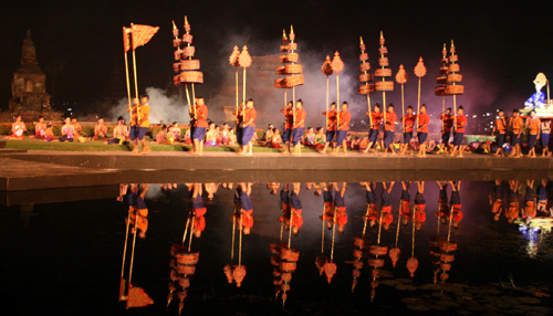 Lễ hội Loy Krathong ở Sukhothai- Thái Lan
