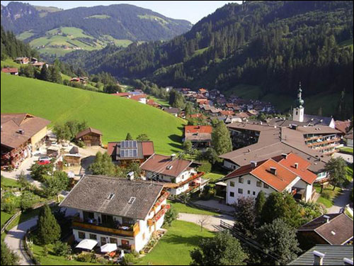 Choáng ngợp khung cảnh tuyệt đẹp ở Tyrol - Austria