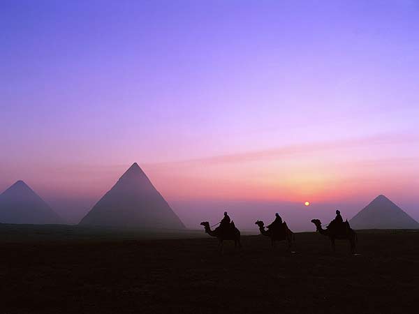 Bí ẩn kiến trúc kim tự tháp Giza