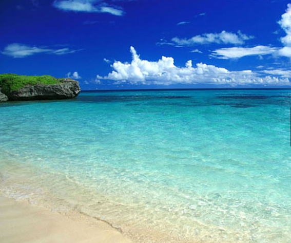 Đảo Okinawa lãng mạn và thơ mộng