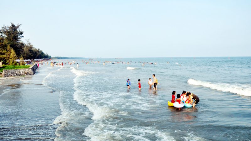 kinh nghiệm hay tại bachhoaxanh, 10 bãi biển đẹp nhất miền bắc phù hợp du lịch vào năm 2022