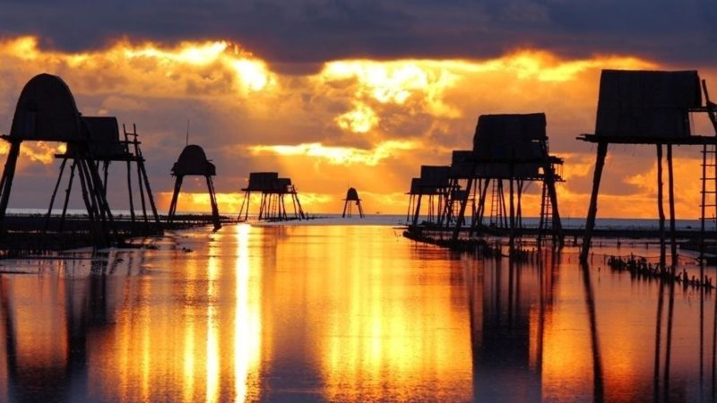 kinh nghiệm hay tại bachhoaxanh, 10 bãi biển đẹp nhất miền bắc phù hợp du lịch vào năm 2022