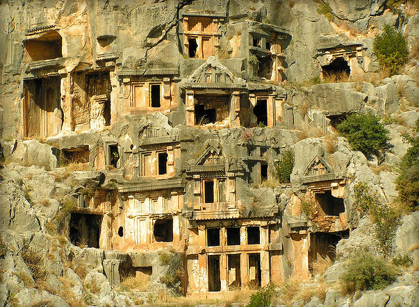 Khám phá những ngôi mộ cổ ở Myra, Thổ Nhĩ Kỳ