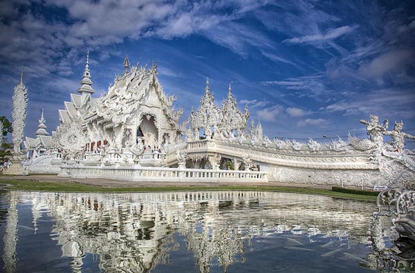 Chùa Trắng - ngôi chùa có một không hai ở Thái