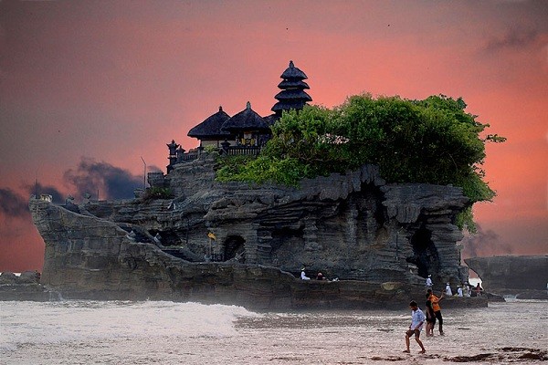 Khám phá ngôi đền tuyệt đẹp ở Bali