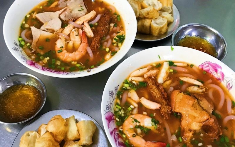 quán bánh canh quận 10, quán ăn ngon, quán ăn ngon tphcm, quận 10, quán ăn ngon quận 10, quán ăn ngon sài gòn, 10 quán bánh canh ngon, nổi tiếng nhất quận 10