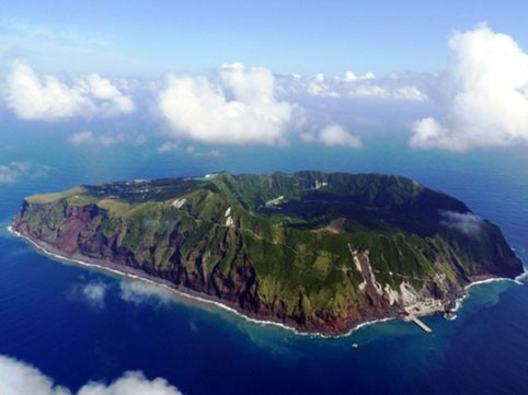 Thám hiểm đảo núi lửa Aogashima