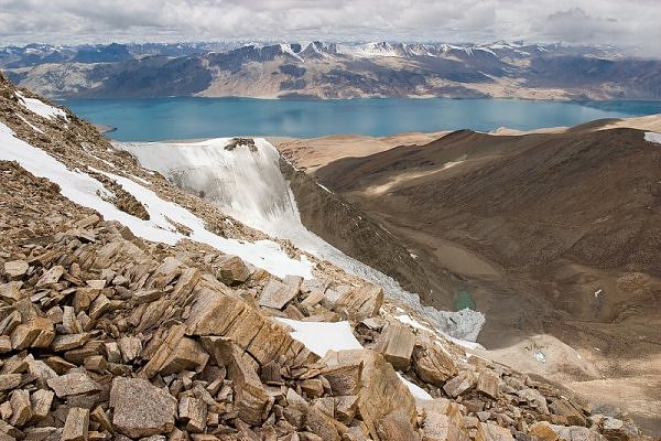 mạo hiểm khám phá những hồ nước cao nhất trái đất