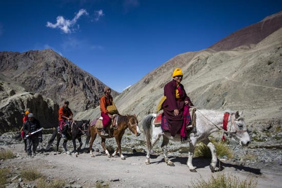 cảnh đẹp mê hồn của vùng đất tây tạng