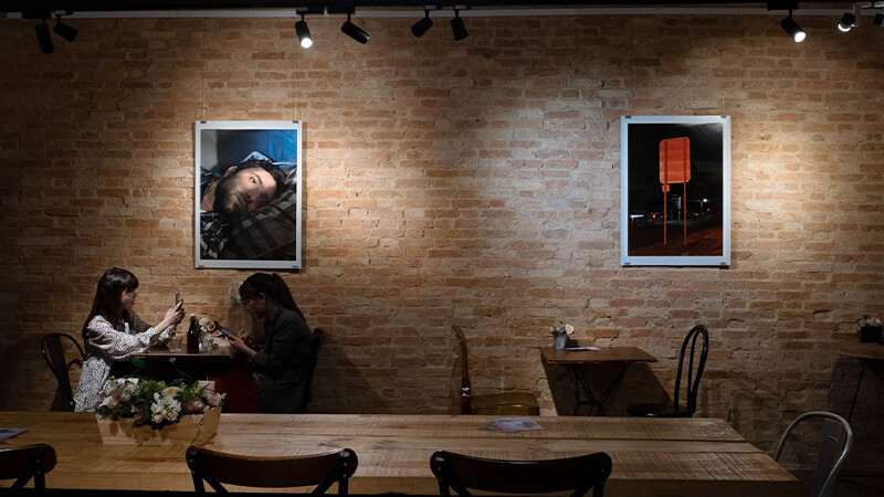 kinh nghiệm hay tại bachhoaxanh, 6 quán cafe với phong cách trang trí “đen thui” đang trend cho ai thích độc lạ