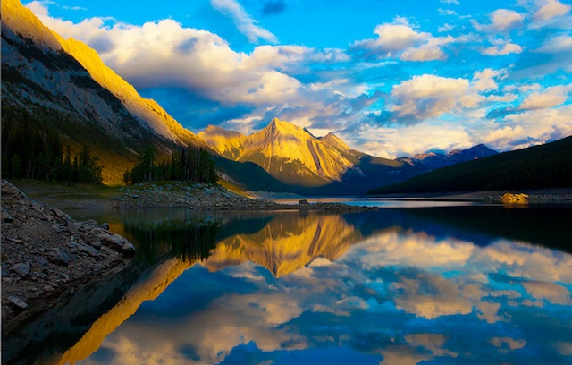 Canada cuốn hút ở 15 điểm khám phá đẹp nhất