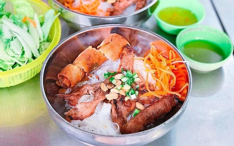 quán bún thịt nướng ngon ở quận 1, 10 quán bún thịt nướng ngon ngất ngây ở quận 1