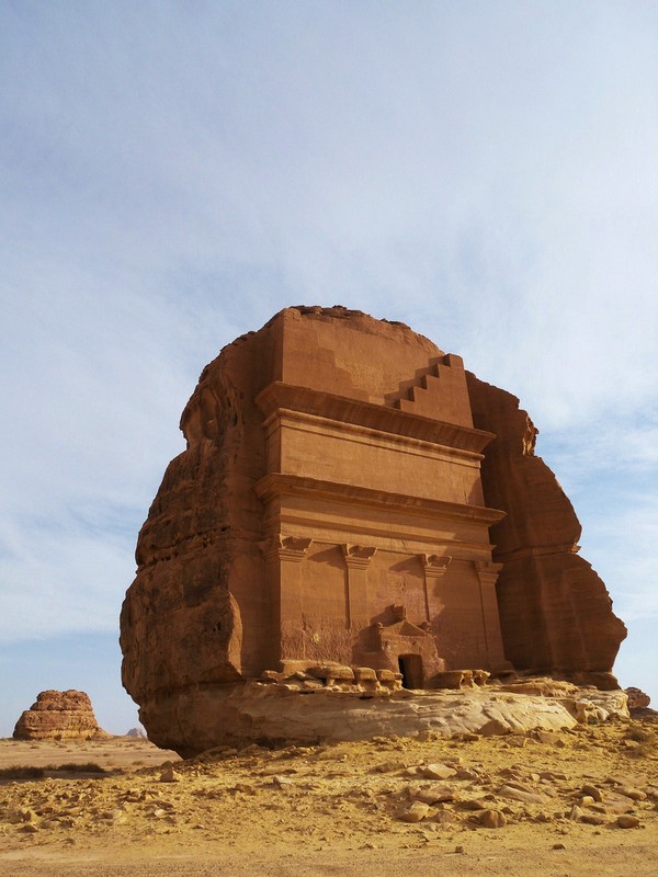 Khám phá bí mật ngôi mộ cổ ở Ả-Rập Xê-út